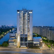 艺龙安云酒店(上海世博源杨思地铁站店)