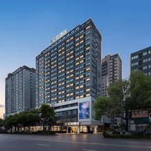 忆和酒店(杭州下沙大学城高沙路地铁站店)