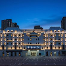 华蔓酒店(鄂尔多斯万达广场店)