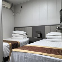 重庆张银民宿(高滩岩西南医院店)