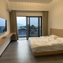 勐腊六山茶旅民宿
