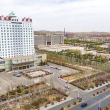 乌拉特中旗正三寰大酒店