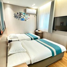 悦然·栖民宿(开封万岁山武侠城清明上河园店)
