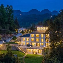 鹤峰香山云宿(屏山峡谷景区店)