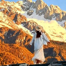 宝霖Pauline｜观日照金山全景·野奢度假别院(雪嵩村玉龙雪山店)