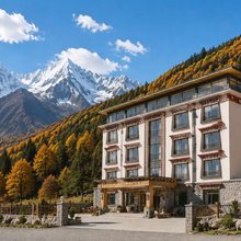 垭隆·Healing森林氧吧丨藏式风情·轻奢设计酒店(四姑娘山景区店)