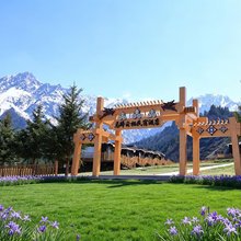 马蹄云栖民宿(马蹄寺景区店)