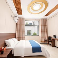 野许·Serene 休闲旅居美宿(万岁山武侠店)
