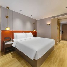 壹号玩家酒店(宜春润达国际店)