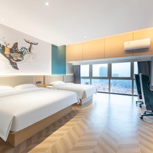 网鱼电竞酒店(瑶湖大学城奥体中心店)