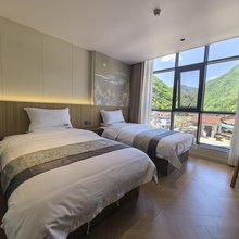 云枫景逸酒店
