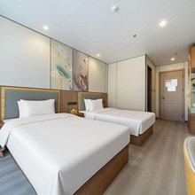 上海滴水湖雅悦酒店