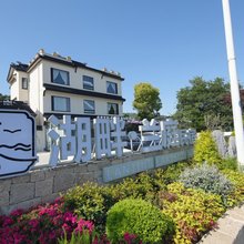 湖畔兰庭民宿(西山风景区店)