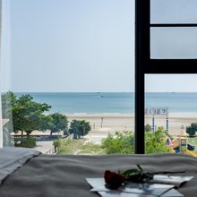 YUDEHAIJING°裕德·海景酒店(北海侨港海滩店)