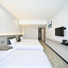 灵川鑫满园酒店(灵川县第一中学店)