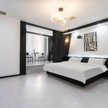 无忧小筑设计师民宿(西安钟鼓楼永宁门地铁站店)