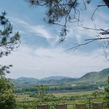 青芷水塔·山顶城堡民宿
