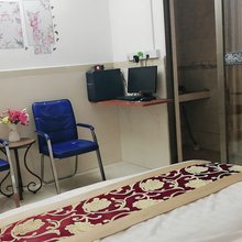 时代住宿(佛山大润发店)