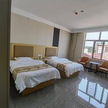 龙鑫宾馆(黑柳子店)