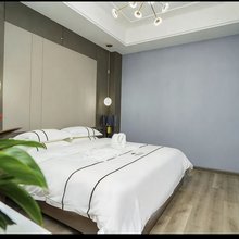 建水华馨酒店(古城小火车店)