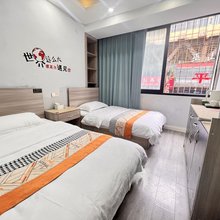 捌柒叁宾馆(重庆巫山市政广场店)