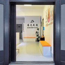 开封巷见民宿(万岁山武侠城店)