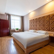 银川泉园饭店(西部影视城贺兰演艺小镇店)