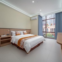 栖琳酒店