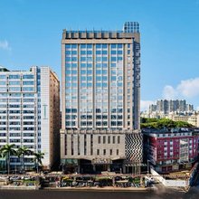 云麗国际酒店(广州白云国际会议中心百信广场店)