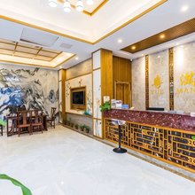 丹霞山粤满阁客栈