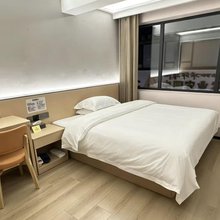 暮辰酒店(康定情歌广场店)