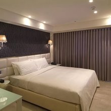 城市简爱酒店(武汉光谷广场地铁站店)