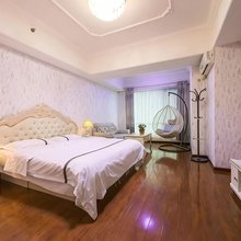 沈阳海悦精品公寓(沈阳奥体万达广场店)