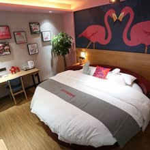 天宇现代酒店