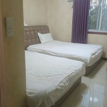 新郑东苑宾馆(华南城西地铁站店)