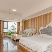 万美公寓(泰安万达广场店)