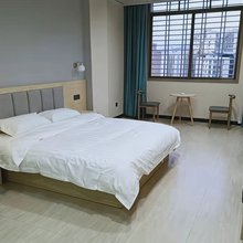蓝山裕福宾馆