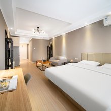 鹊悦民宿(郑州新郑国际机场锦荣悦汇城店)