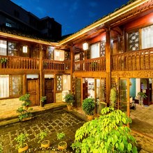 腾冲银杏雅居客栈