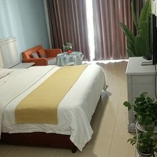 摩根假日宾馆(南宁火车站店)