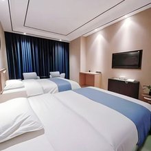 海西壹城雪原酒店(翡翠商业步行街店)