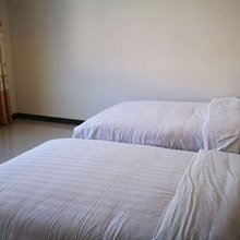 泸定观桥旅店