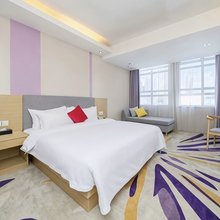 东莞友发酒店(塘厦万科生活广场店)