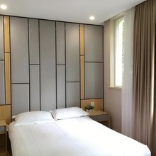 上海华庭宾馆(重固赵重公路店)