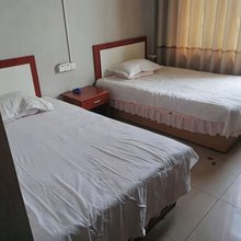 东营鸿君旅馆