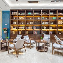 美球M酒店(南头古城大新地铁站店)