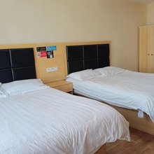 云顺公寓(同济医院中法新城院区集贤地铁站店)