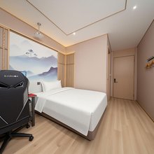 云缨电竞酒店(郑州会展中心店)
