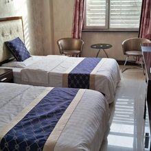 东乌旗馨苑商务宾馆