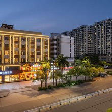 雅智轻居酒店(惠州金山湖公园港惠购物中心店)